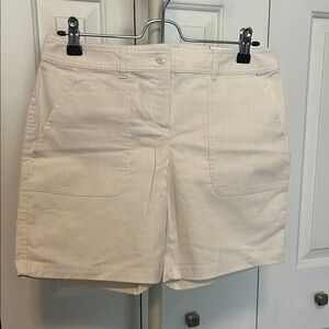NWT Women's Cream Shorts Izod Golf 2